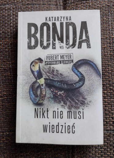 Zdjęcie oferty: H.Meyer-"Sprawa Niny Frank" + 1 t.K. Bonda