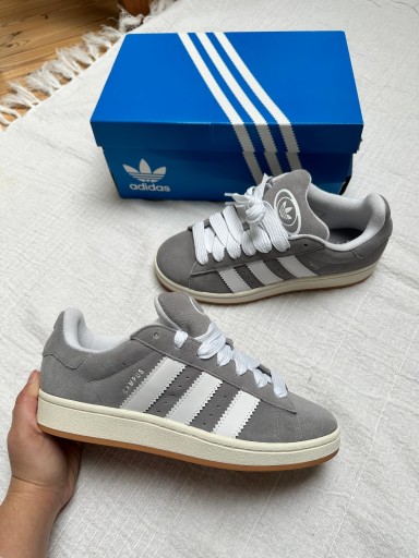 Zdjęcie oferty: Sneakersy Adidas Campus 40 nowe