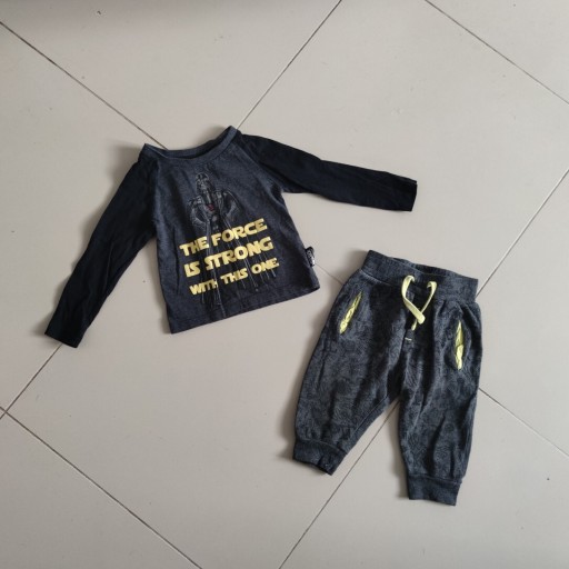 Zdjęcie oferty: Komplet bluzka i spodnie dla chłopca Primark r. 86