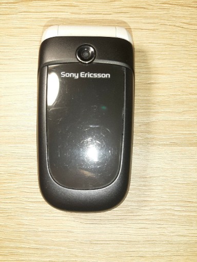 Zdjęcie oferty: Sony Ericsson Z310i uszkodzony