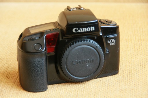 Zdjęcie oferty: Canon EOS 100, samo body