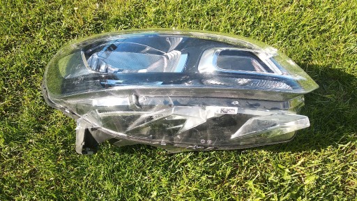 Zdjęcie oferty: Lampa Reflektor Citroen Jumpy III 3 16 ->