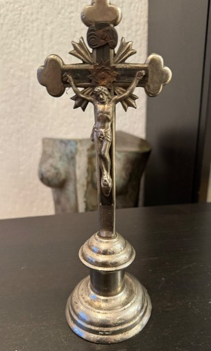 Zdjęcie oferty: Krzyż stojący Pasyjka krucyfiks vintage 24 cm