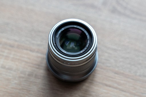 Zdjęcie oferty: Obiektyw Olympus 45 mm f/1.8 srebrny