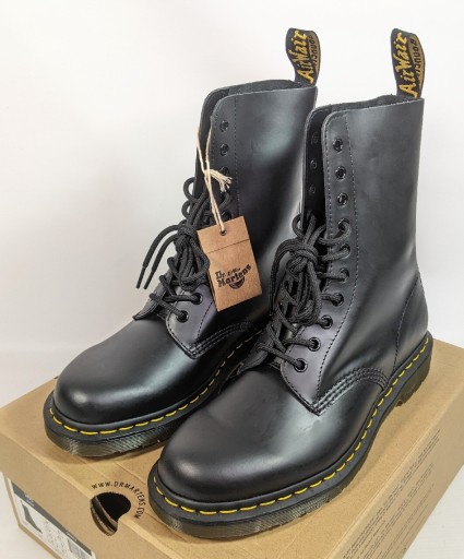 Zdjęcie oferty: Dr. Martens 1490 Black Smooth rozm 42 męskie glany