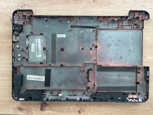 Zdjęcie oferty: Pokrywa dolna Asus R556L 