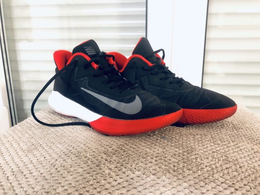 Zdjęcie oferty: Buty do koszykówki Nike Air Precision IV