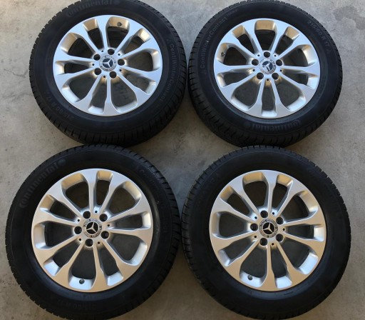 Zdjęcie oferty: KOŁA OPONY ZIMA 215/60 R17 MERCEDES GLA 