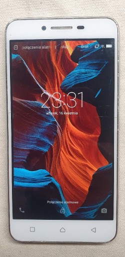 Zdjęcie oferty: Smartfon Lenovo Vibe K5 biały 2 baterie #020