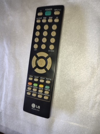 Zdjęcie oferty: Pilot oryginalny lg flatron Amiga Atari retro monitor tv M1717A M1917A itp