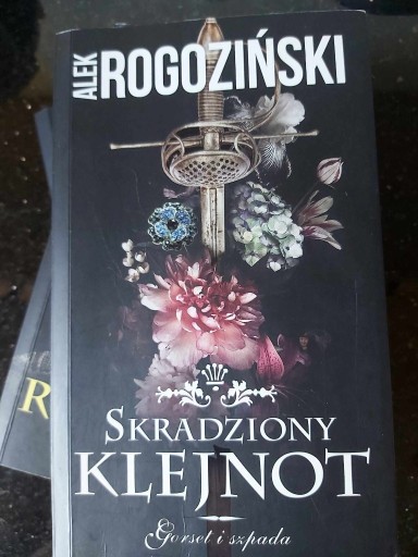 Zdjęcie oferty: Gorset i szpada. Alek Rogoziński - 3 części