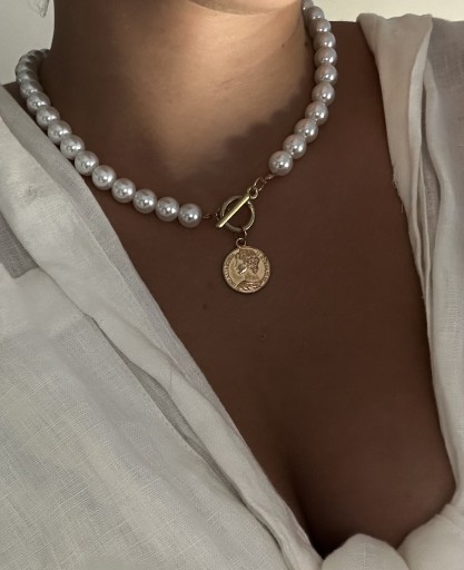 Zdjęcie oferty: Złoty naszyjnik celebrytka wisiorek perły