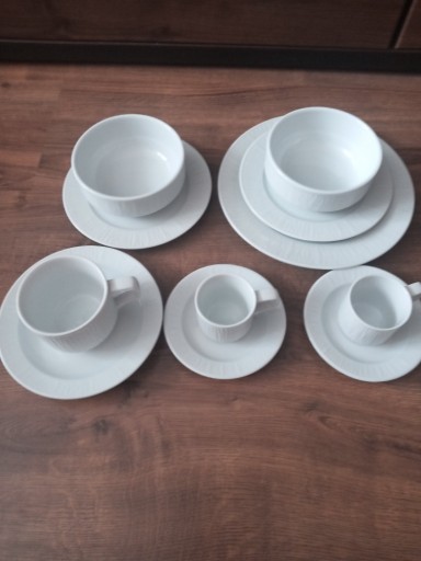 Zdjęcie oferty: Zestaw porcelany Mitterteich bulionówki, miseczki,