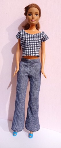 Zdjęcie oferty: Bluzka i spodnie dla lalki typu Barbie 