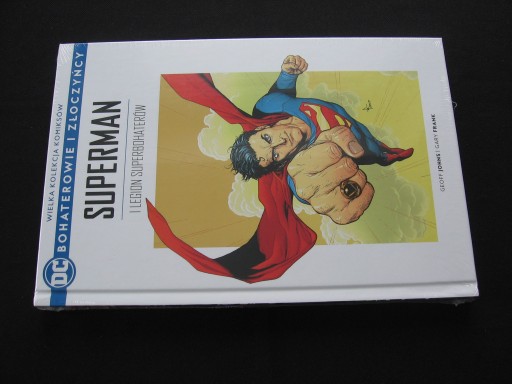 Zdjęcie oferty: BiZ 25 Superman Legion superbohaterów NOWY folia 