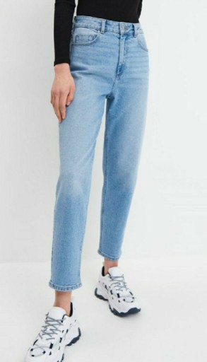 Zdjęcie oferty: Mohito nowe spodnie mom jeans 36