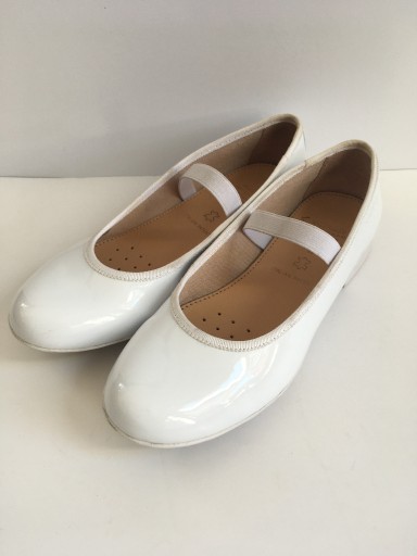 Zdjęcie oferty:  baleriny geox 35 białe z gumką, lakierki