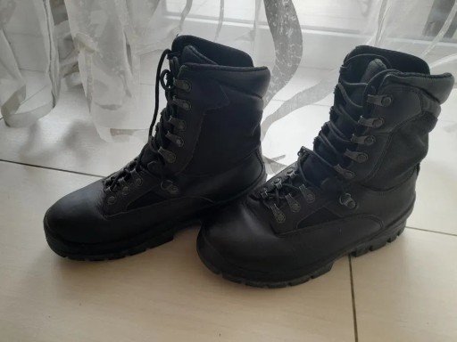 Zdjęcie oferty: Buty służbowe Policja Protektor rozmiar 38 24,5cm