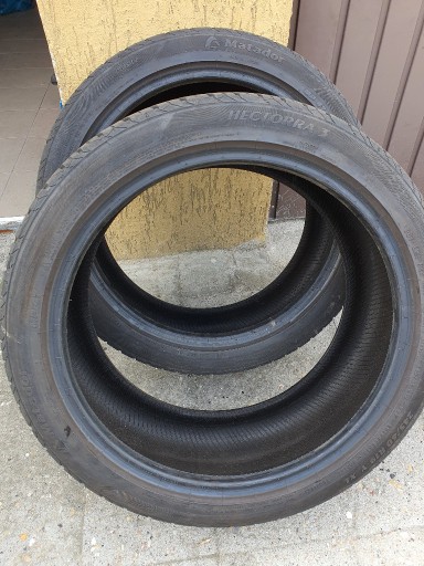 Zdjęcie oferty: 2x 245/40 R19 98Y XL Matador Hectorra 3 lato