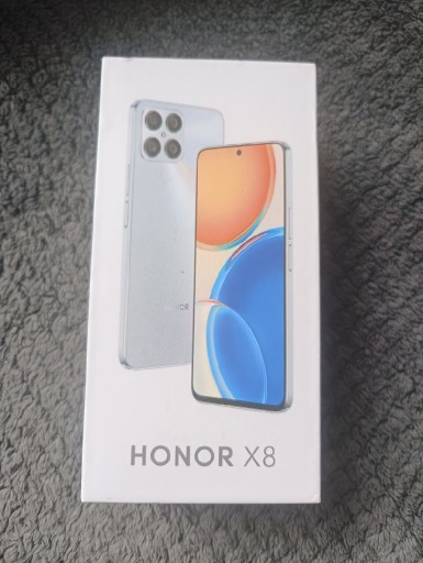 Zdjęcie oferty: Telefon Honor X8
