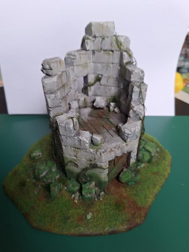Zdjęcie oferty: Ręcznie wykonana diorama wieży do gier bitewnych