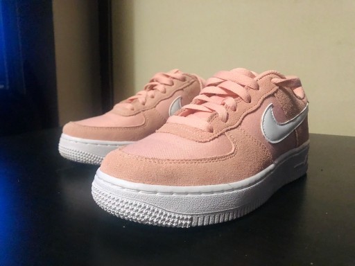 NIKE AIR FORCE 1 PE GS coral stardust B Krakow Kup teraz na Allegro Lokalnie