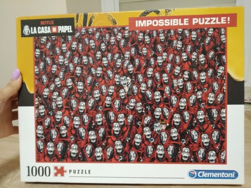 Zdjęcie oferty: Puzzle 1000 Dom z papieru Impossible