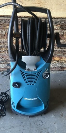 Zdjęcie oferty: MYJKA CIŚNIENIOWA 2200W 130BAR MAKITA HW131