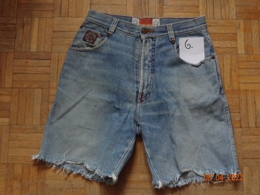 Zdjęcie oferty: Spodnie Jeans Tailor męskie, krótkie 39/45.