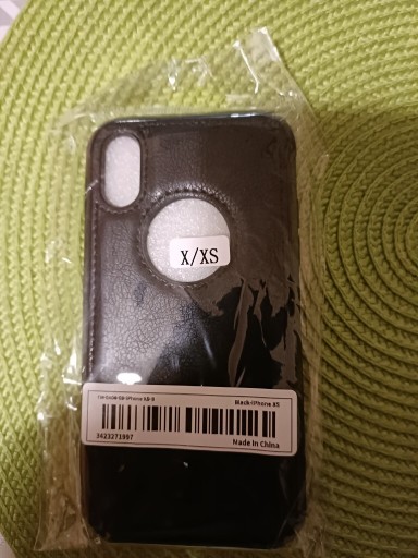 Zdjęcie oferty: Etui plecki do iPhone XS nowy skóra 