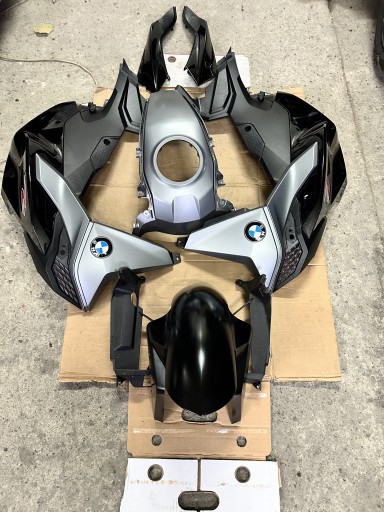 Zdjęcie oferty: Plastiki BMW F900R