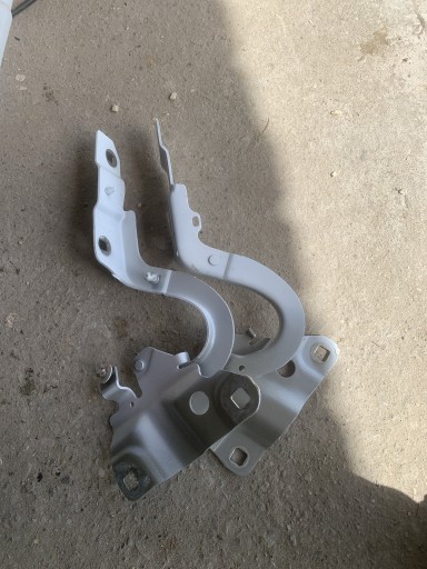 Zdjęcie oferty: Zawias Zawiasy maski Renault Zoe prawy lewy