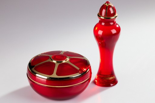 Zdjęcie oferty: Mimmina Red perfumy pudełka po perfumach kolekcjonerskie 