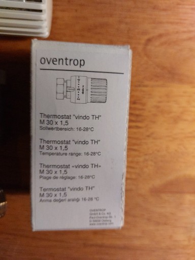 Zdjęcie oferty: Zestaw termostatyczny kątowy Oventrop - 1/2"