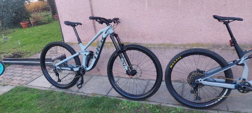 Zdjęcie oferty: Trek slash 8 rama S kola 29 rower enduro 