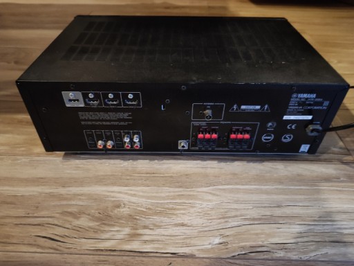 Zdjęcie oferty: Wzmacniacz kino domowe Yamaha htr-2064