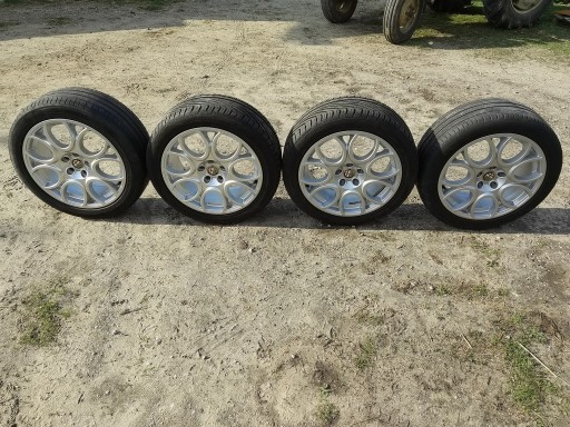 Zdjęcie oferty: Felgi Alfa Romeo 159 5x110 18"