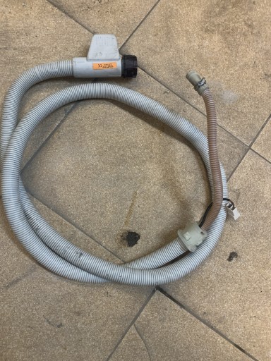 Zdjęcie oferty: Wąż dopływowy do zmywarki Electrolux 