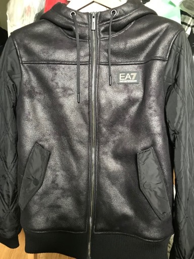 Zdjęcie oferty: Kurtka EMPORIO ARMANI 7  L