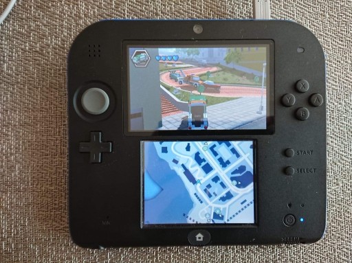 Zdjęcie oferty: Nintendo 2DS + gratisy warto 