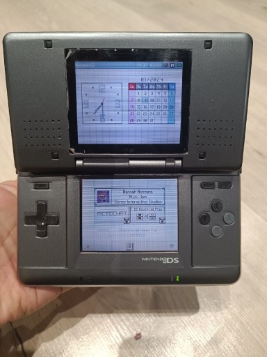 Zdjęcie oferty: Nintendo DS wymieniona obudowa + gratis Pokrowiec
