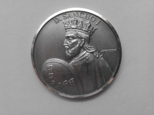 Zdjęcie oferty: medal królowie Portugalii 