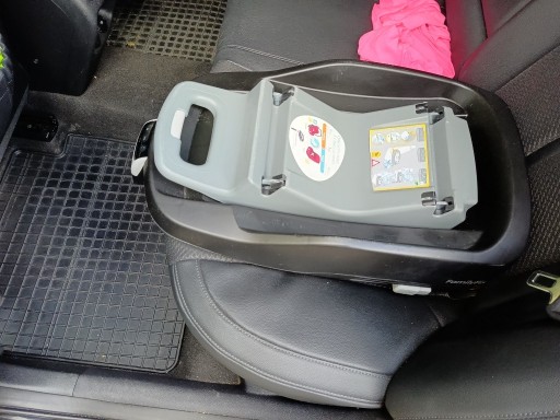 Zdjęcie oferty: Sprzedam jedna baze ISOFIX maxi Cosi family fix 