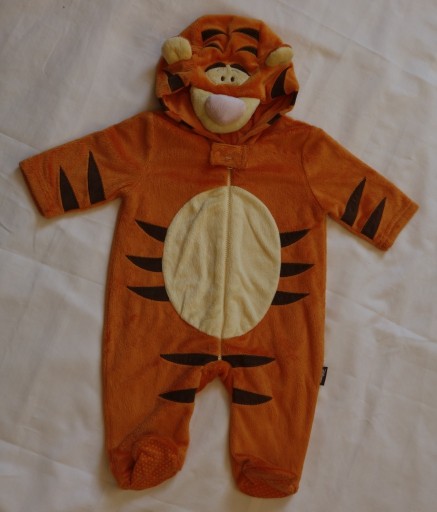 Zdjęcie oferty: Zestaw Disneya dla,,małego tygryska"0-3m-ce