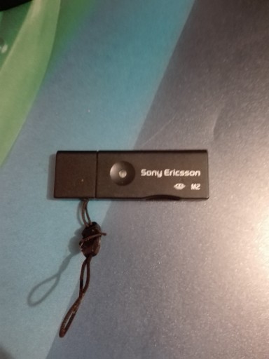 Zdjęcie oferty: Czytnik Kart M2 USB SONY ERICSSON CCR-60