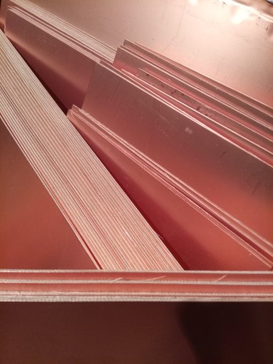 Zdjęcie oferty: laminat dwustronny szklano epoksydowy FR4  1,6mm  350x350mm  miedz 2x70um