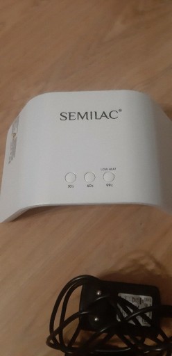 Zdjęcie oferty: Lampa LED+UV Semilac 36W 36 W biały