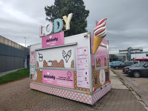 Zdjęcie oferty: Przyczepa Gastronomiczna Pawilon handlowy lody