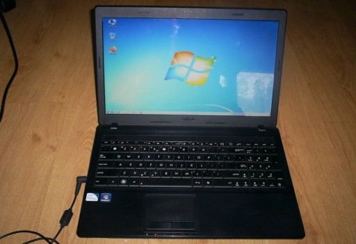 Zdjęcie oferty: Laptop Asus  Intel Core i5- 2x2.5 ghz