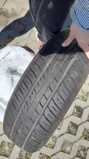 Zdjęcie oferty: Dunlop SP Sport FastResponse 175/65R15 84 H